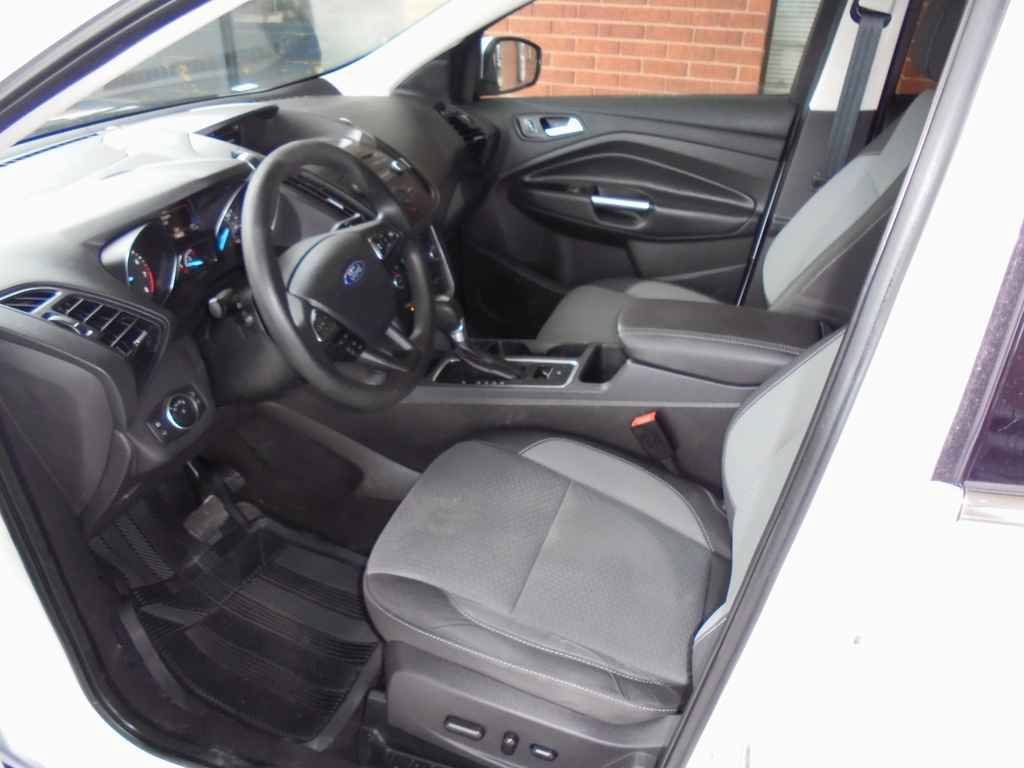 Used 2017 Ford Escape SE AWD/4WD image 7
