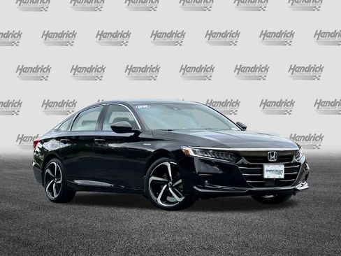 Used 2022 Honda Accord Sport image 2