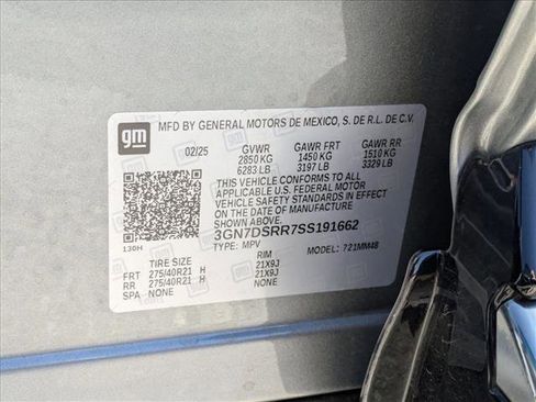 New 2025 Chevrolet Equinox EV RS image 17