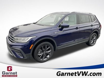 Used 2023 Volkswagen Tiguan SE w/ Panoramic Sunroof Package