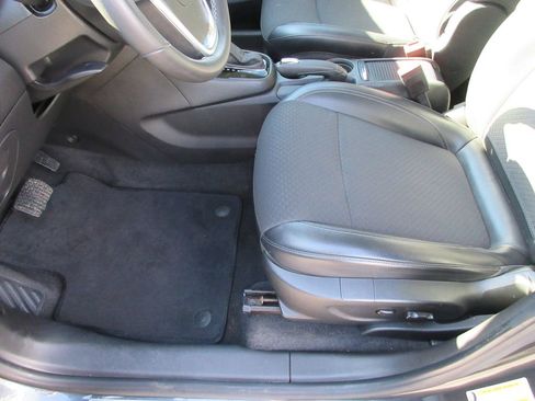 Certified 2018 Buick Encore Preferred image 20