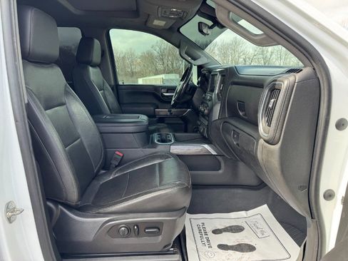 Used 2020 Chevrolet Silverado 2500 LTZ w/ LTZ Premium Package image 18