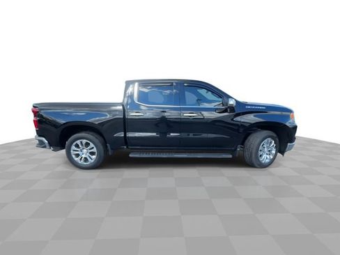Used 2023 Chevrolet Silverado 1500 LTZ AWD/4WD image 9