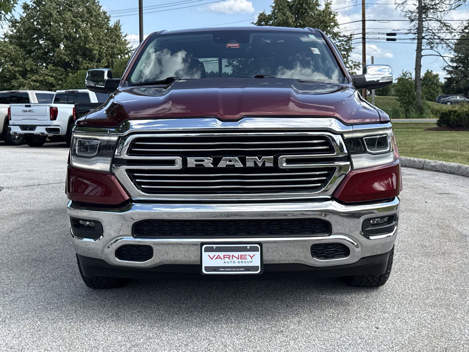 Used 2022 RAM 1500 Laramie AWD/4WD image 2
