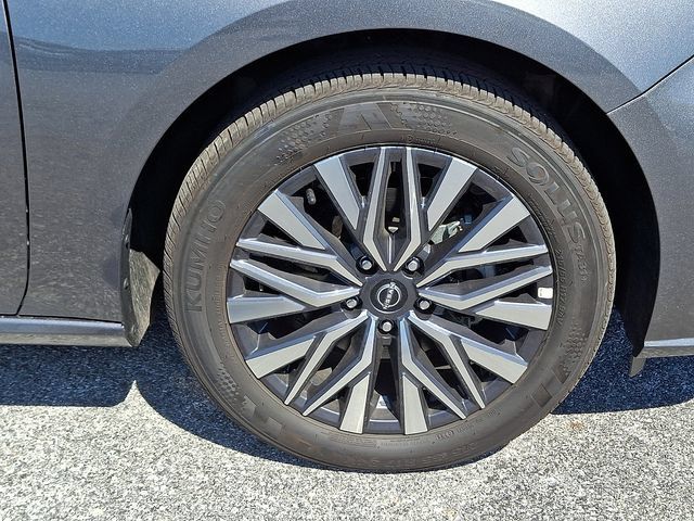 Used 2026 Nissan Altima 2.5 SV AWD/4WD image 8