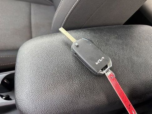 Used 2022 Kia Forte LXS image 45