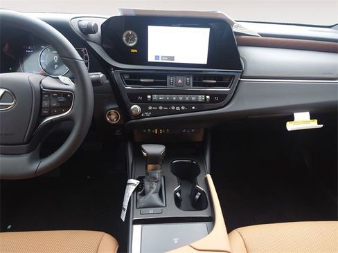 New 2025 Lexus ES 350 w/ Premium Package image 11