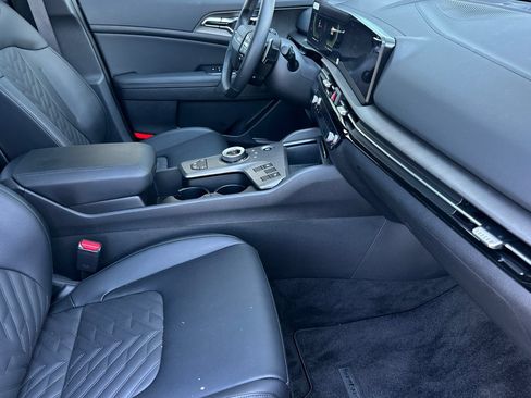 Certified 2026 Kia Sportage X-Line AWD/4WD image 16