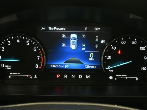 Used 2020 Ford Explorer XLT w/ Equipment Group 202A image 14