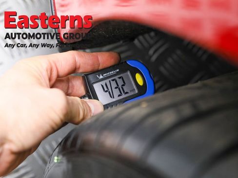 Used 2020 Chevrolet Camaro ZL1 image 33