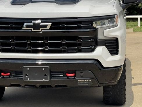 Used 2023 Chevrolet Silverado 1500 LT Trail Boss w/ Convenience Package II AWD/4WD image 10