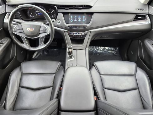 Used 2019 Cadillac XT5 Luxury image 10