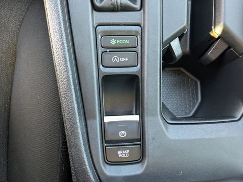 Certified 2023 Honda Accord LX image 25