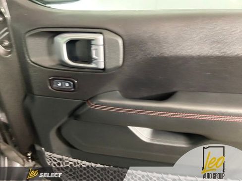 Used 2020 Jeep Wrangler Unlimited Rubicon AWD/4WD image 11