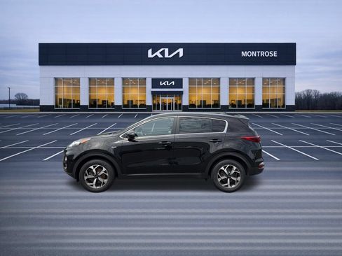 Used 2020 Kia Sportage LX AWD/4WD image 9