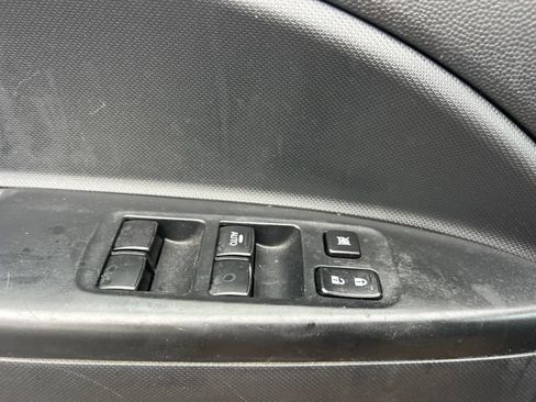 Used 2024 Mitsubishi Mirage ES FWD image 12