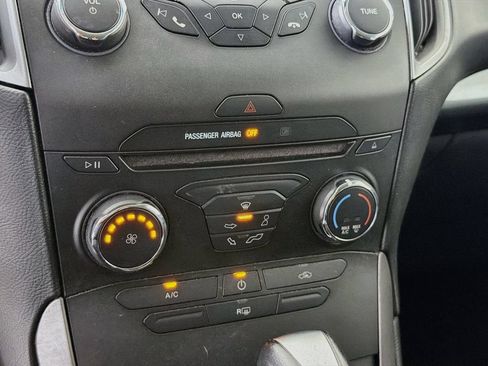 Used 2018 Ford Edge SE AWD/4WD image 19