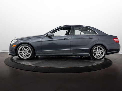 Used 2013 Mercedes-Benz E 350 4MATIC Sedan image 6