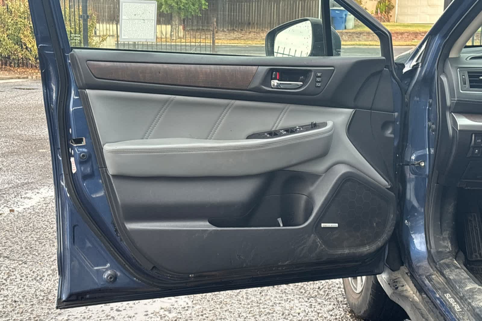 Used 2019 Subaru Outback 2.5i Limited AWD/4WD image 14
