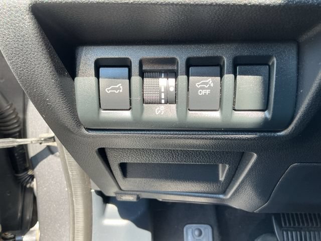 Used 2022 Subaru Outback Limited AWD/4WD image 28