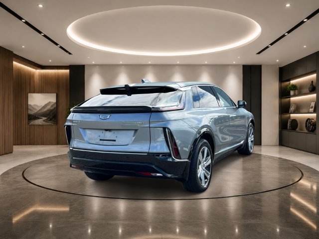 Used 2024 Cadillac Lyriq Tech w/ Driver Assist Package AWD/4WD image 5