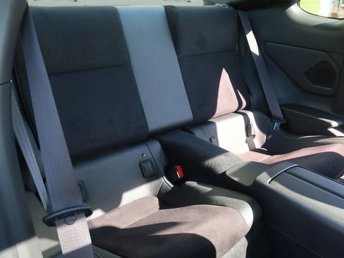 Used 2024 Toyota GR86 Premium image 20