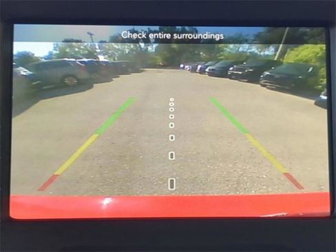 Used 2018 Jeep Renegade Latitude image 43