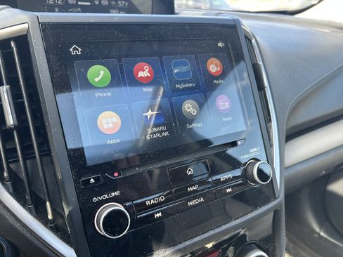 Used 2023 Subaru Forester Limited image 18