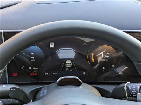 New 2026 Hyundai Tucson Limited FWD image 12
