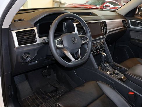 Used 2023 Volkswagen Atlas SEL image 35