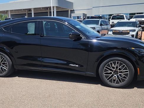 Used 2024 Ford Mustang Mach-E Premium AWD/4WD image 7