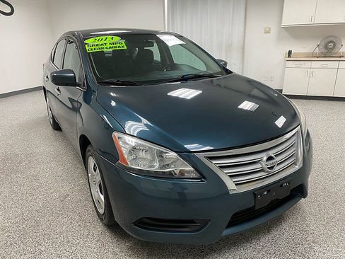 Used 2013 Nissan Sentra SV image 3