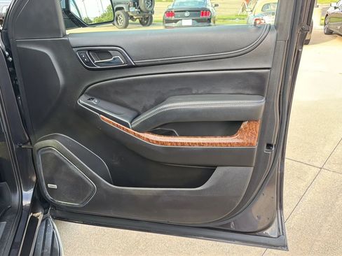 Used 2018 Chevrolet Tahoe Premier AWD/4WD image 85