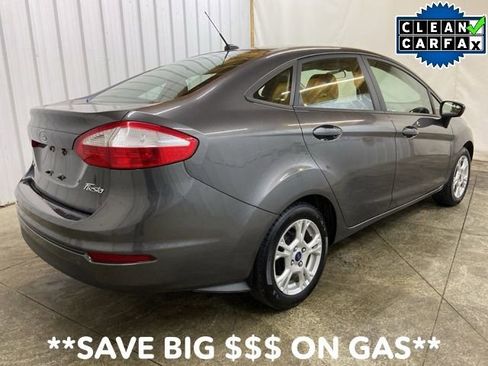 Used 2015 Ford Fiesta SE w/ Comfort Package image 7
