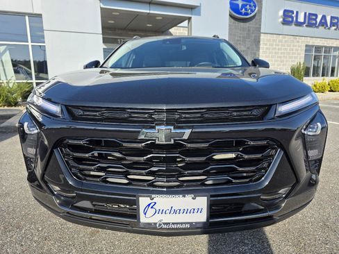 Used 2024 Chevrolet Trax ACTIV image 2