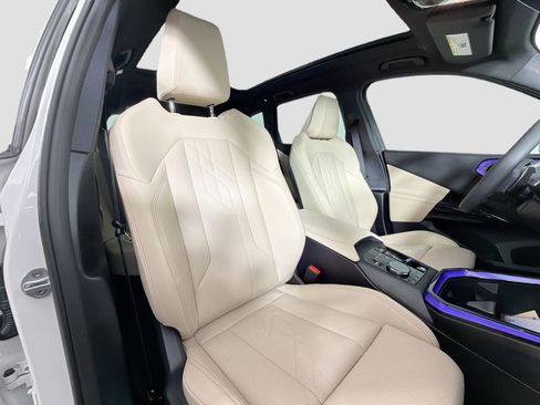 New 2026 BMW X3 xDrive30 w/ Premium Package image 26