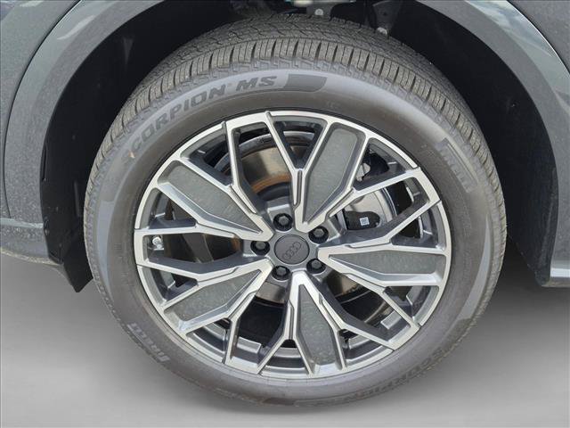 New 2026 Audi Q5 Premium Plus AWD/4WD image 9