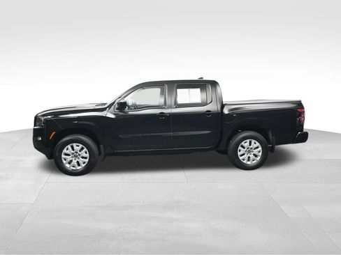 Used 2023 Nissan Frontier SV w/ SV Convenience Package AWD/4WD image 2