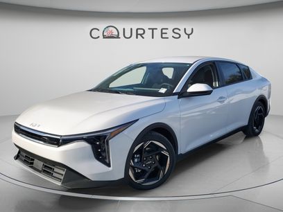 New 2025 Kia K4 EX