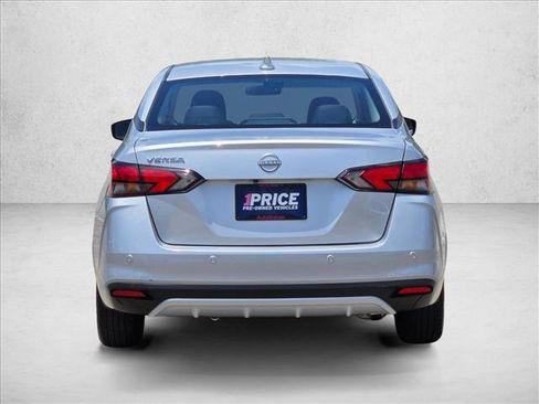 Used 2025 Nissan Versa SV FWD image 6