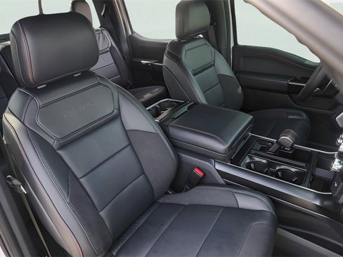 Used 2025 Ford F150 Raptor image 38