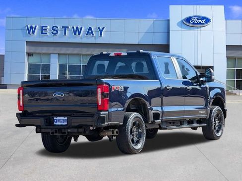 Used 2024 Ford F250 XL w/ STX Appearance Package image 4