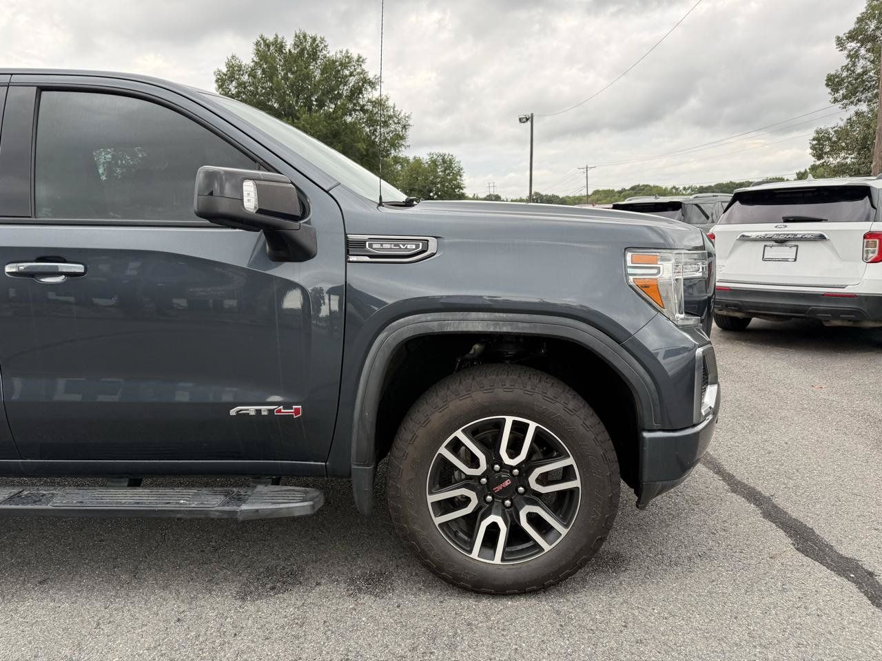 Used 2019 GMC Sierra 1500 AT4 w/ AT4 Premium Package AWD/4WD image 41