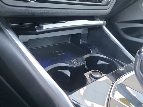 Used 2022 BMW 230i 230i w/ Premium Package image 21