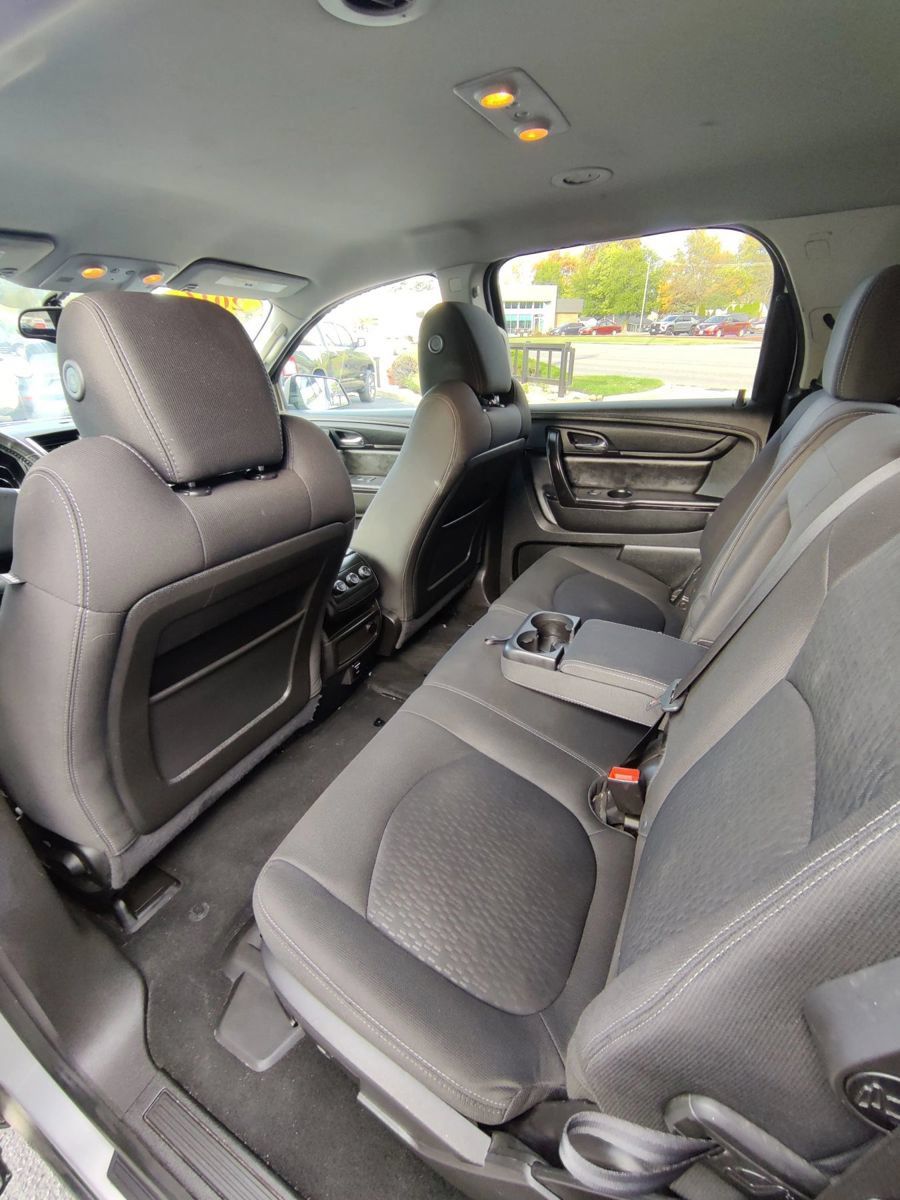 Used 2016 GMC Acadia SLE FWD image 22