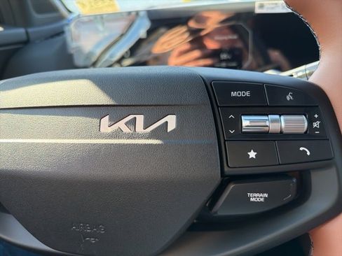 New 2026 Kia Sportage X-Line w/ X-Line Technology Package image 19