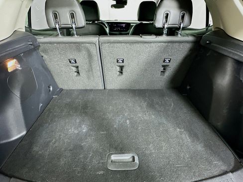 Used 2025 Buick Encore GX Preferred image 27