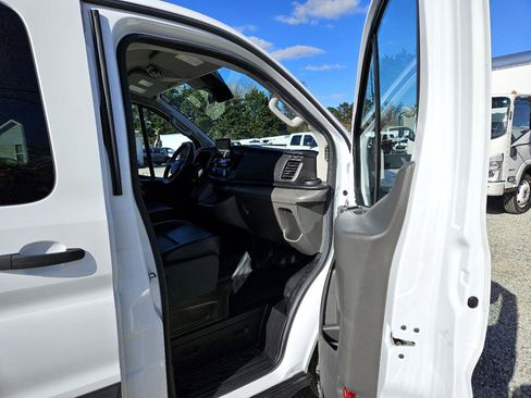 Used 2020 Ford Transit 350 XL image 28