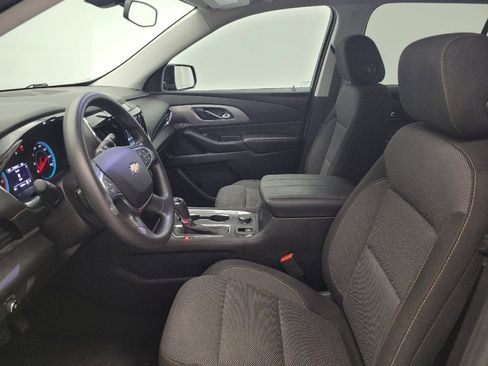 Used 2018 Chevrolet Traverse LS FWD image 17