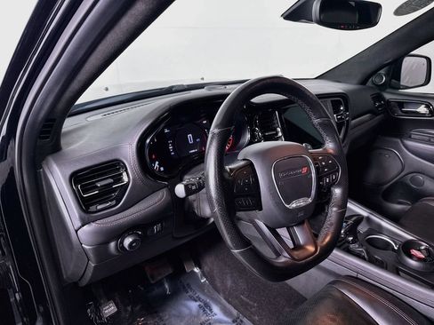 Used 2022 Dodge Durango R/T RWD image 9